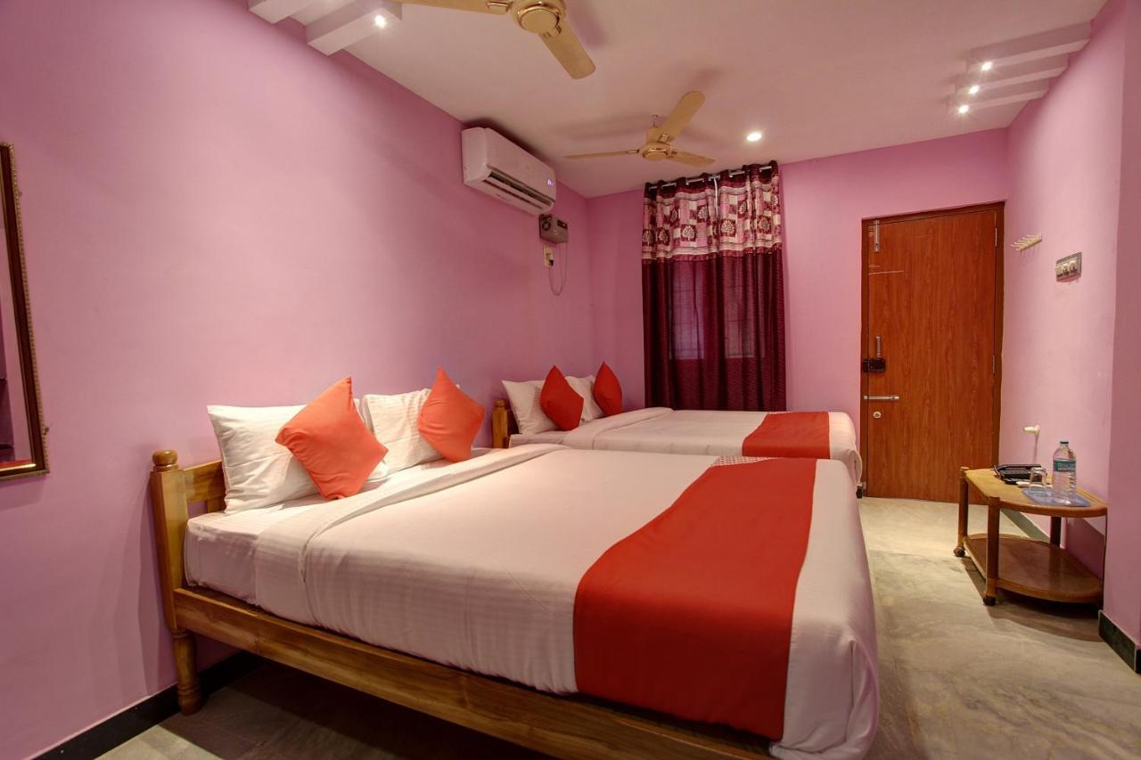 Hotel Oyo 38664 Rt Residency Golden Rock Esterno foto